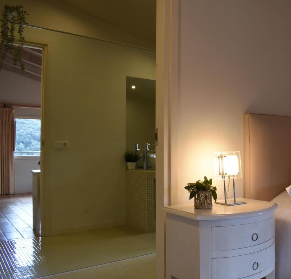 B&B Can Jan Sant Ferriol Eksteriør billede